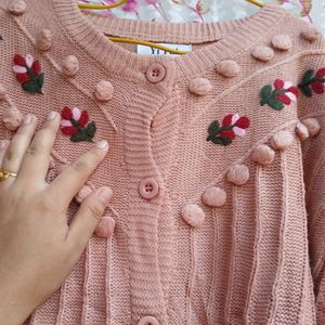 Korean Peach Women Ball Sweater With Embroidery 🌸