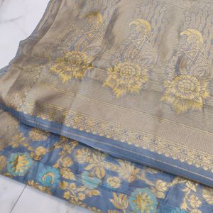 Beautiful Art Silk Colourful Flowers Saree