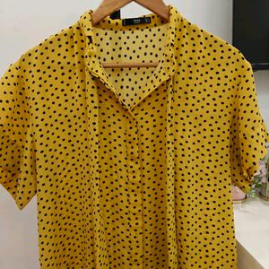 PRICE DROP..!! Mango Tie Up Collar Top