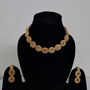 Beautiful Party Wear Necklace Set