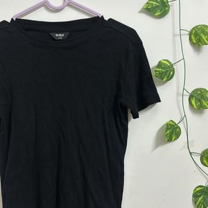 Ribbed Basic Black Top