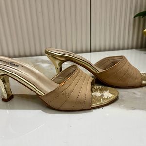 Nude BRUNO MANETTI heels