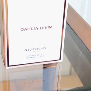 Givenchy Dahlia Divin Eau de Parfum 75ml