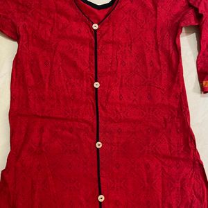 Red Kurti