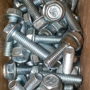 10.Mm Nut Bolt Set 20 twenty pieces