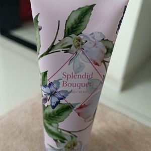 Splendid Bouquet Hand Cream For Winter Skin Care