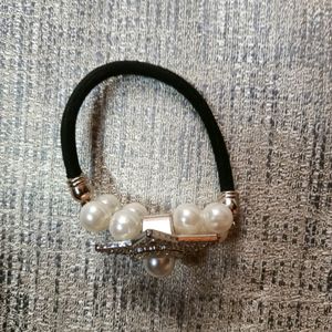 Black Rubber Band With Embellishments