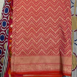 Rani Pink Banarasi Saree With Blouse