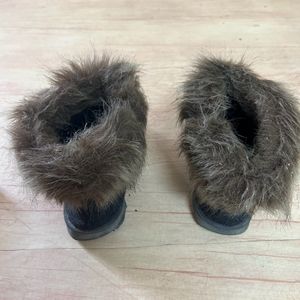 Black Fur Winter Boots