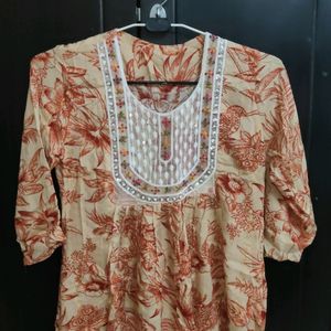 Short Kurti