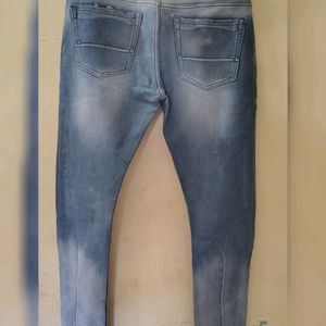 Blue Denim Jeans (Size 32)