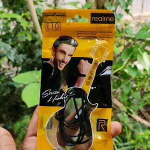 Brand New Realme Earphone Pack Of 1