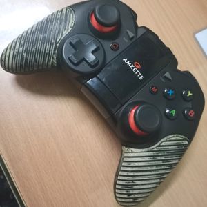 AMKETTE Wired Controller