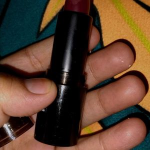 Lakme Branded Lipstick Matte Proof