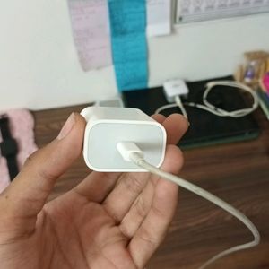 APPLE ORIGINAL 20W CHARGER AT CHEAPEST PRICE