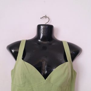 Light Green Casual Top (Women's)