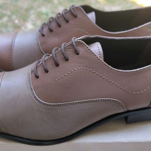 Size 10 Sheep Leather Shoe