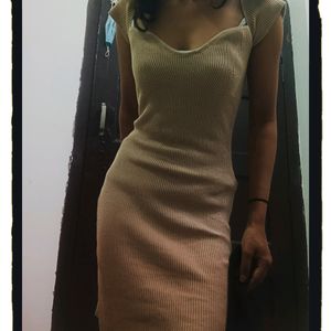 Sweatheart Neck Tan Midi Dress