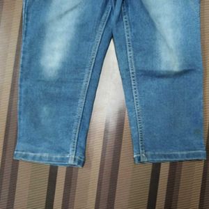 Z-60 Size 34 Slim Fit Women Denim Capri