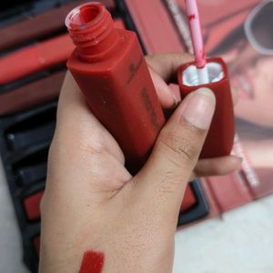 Long Lasting Liquid Lipstick