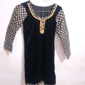 BLACK VELVET KURTA