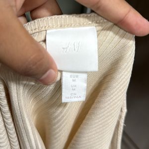 H&M Bot Neck Top, Perfect For Outing