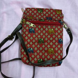 Traditional Slingbag!