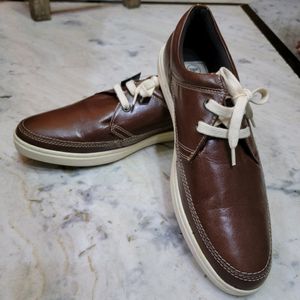 Red Tape Brown Casual Shoes