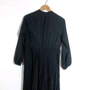 Black Pleated Sassafras Dress