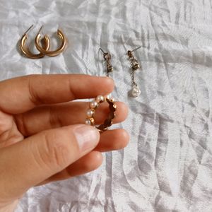 6 Pair Of Aesthetic Earrings With A Free Ring