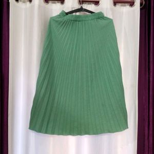 Green Skirt