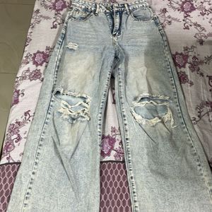 Ripped Wide Leg jeans