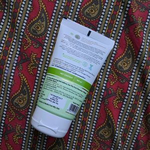 Mamaearth Aloe Gentle Face Wash with Ashwagandha