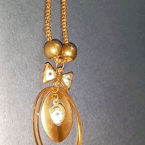 Golden Bow Necklace