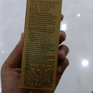 Lakme Hyaluronic Acid Serum