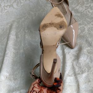 Zara Pointed Toe Heels