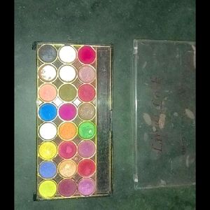 Eyeshadow Palette