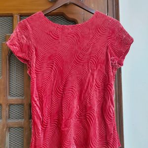 Velvet Shimmery, Half Sleeve Round Neck Top