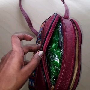 F-New Sling bag