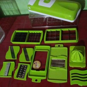 Vegetable Chopper And Slicer