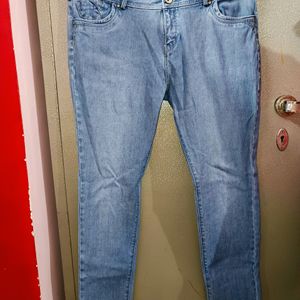 Straight Fit Jeans For Womens