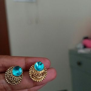 Combo Of Earrings And Studs😍