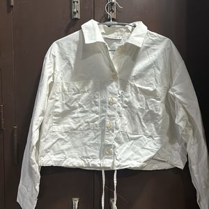 white shirt with 2 pockets