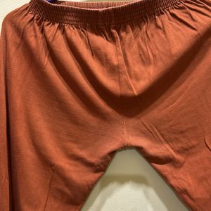 Rust Colour Leggings Size M