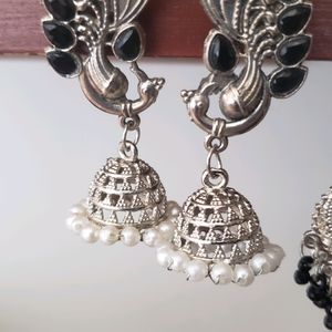 Earrings With Mobile Purse