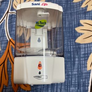 Brand New Touchless Liquid Dispenser