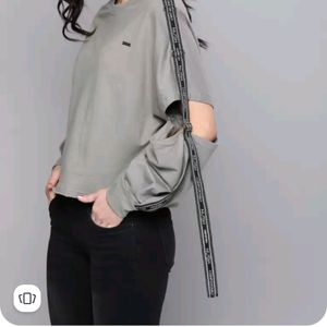 Womens Grey Solid Stylish Top.