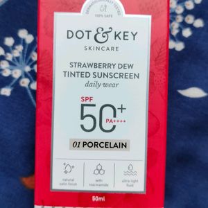 Dot & Key Strawberry Dew Tinted Sunscreen