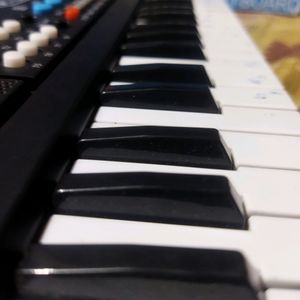 MUSICAL KEYBOARD 🎹