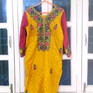 yellow embroidery kurta